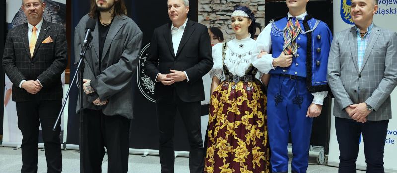 Miuosh z Zespołem Pieśni i Tańca Śląsk w Kotle Czarownic