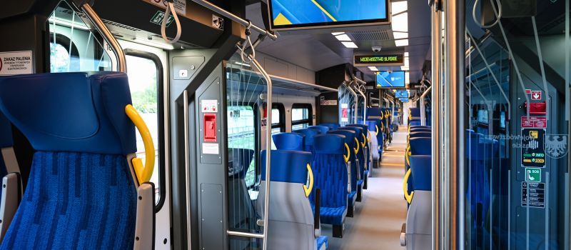 Koleje Śląskie bardziej dostępne dla osób ze specjalnym...