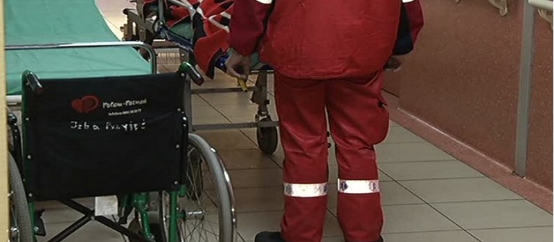 POTRĄCONA DZIEWIĘCIOLATKA