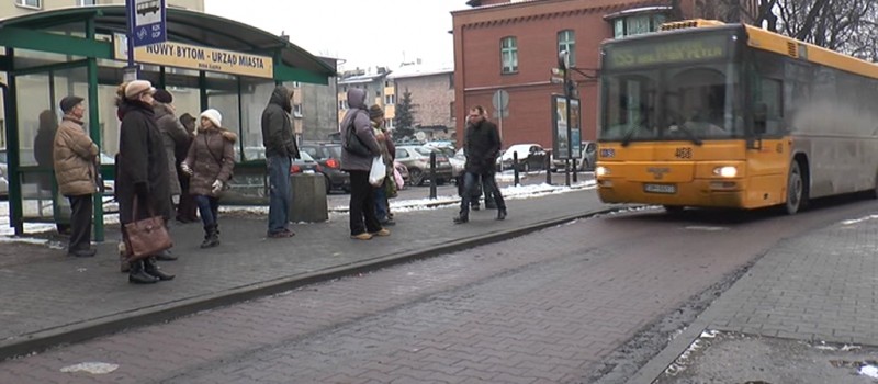 AUTOBUSY ZIMĄ...ZIMNE I SPÓŹNIONE?