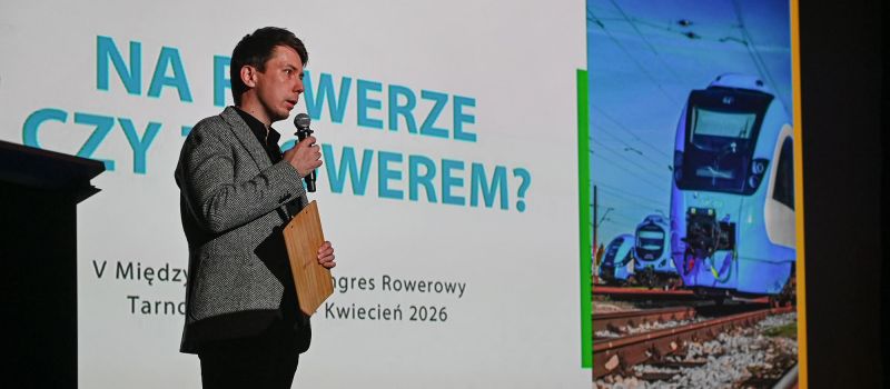 Koleje Śląskie na Kongresie rowerowym w Tarnowskich G&oacute;rach