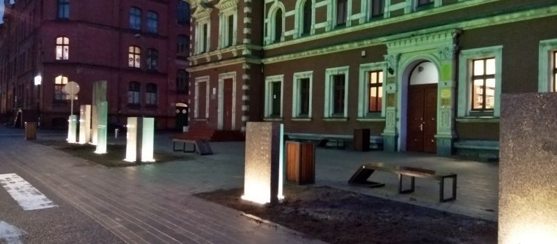 Teren przed MCK w Rudzie Śląskiej w pełnej krasie