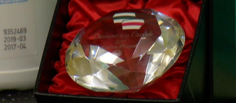 Diamentowy Czepek dla pielęgniarek
