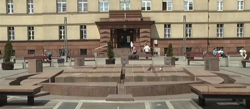 SYLWESTER W PLENERZE