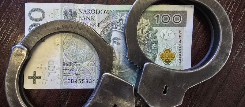 81-latka chciała przekupić mikołowskich policjantów