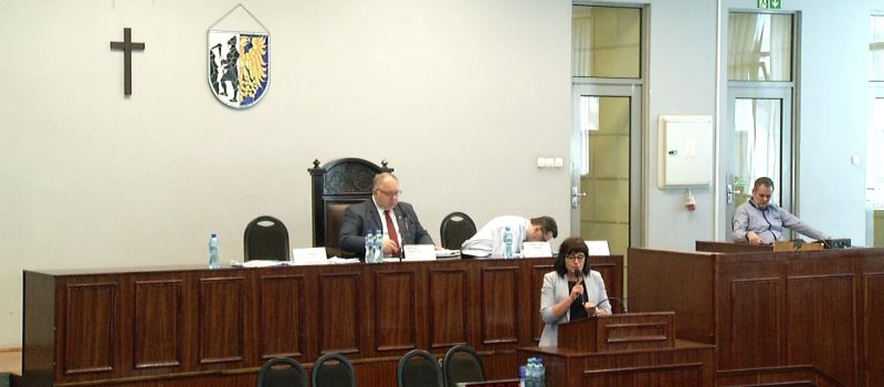 Projekty uchwał omówione