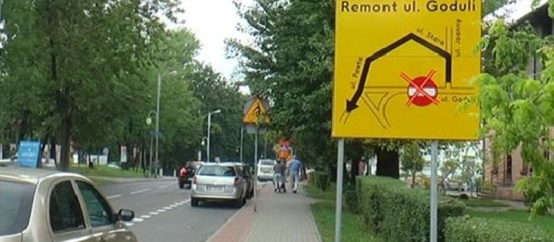 RUSZYŁ REMONT UL. KAROLA GODULI
