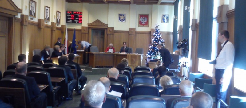 TRWA SESJA RADY MIASTA RUDA ŚLĄSKA
