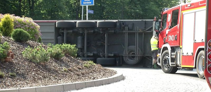 Tir zablokował Wirek