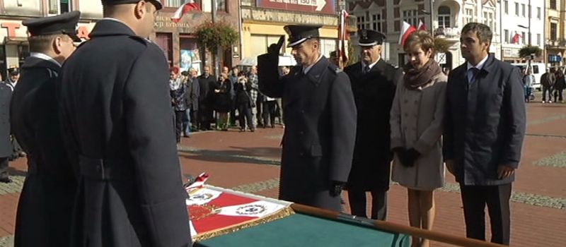 Bytomski garnizon z nowym sztandarem