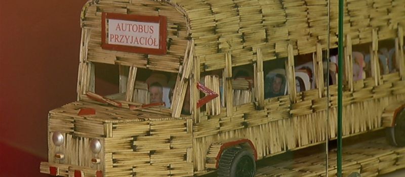 Wystawa prac z zapałek
