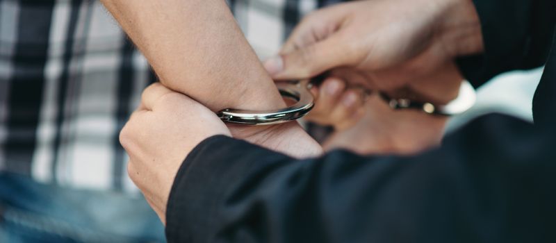 Rudzianin chciał wynieść ze sklepu kompresor