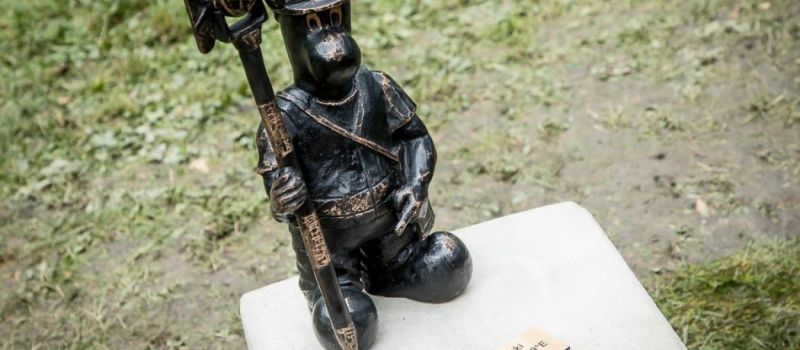 Bebok Geodezjusz wyznaczył południk 19 stopni