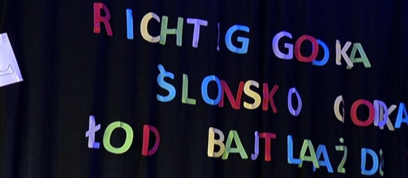 „Richtig godka, ślonsko godka – łod bajtla aż do dziodka”
